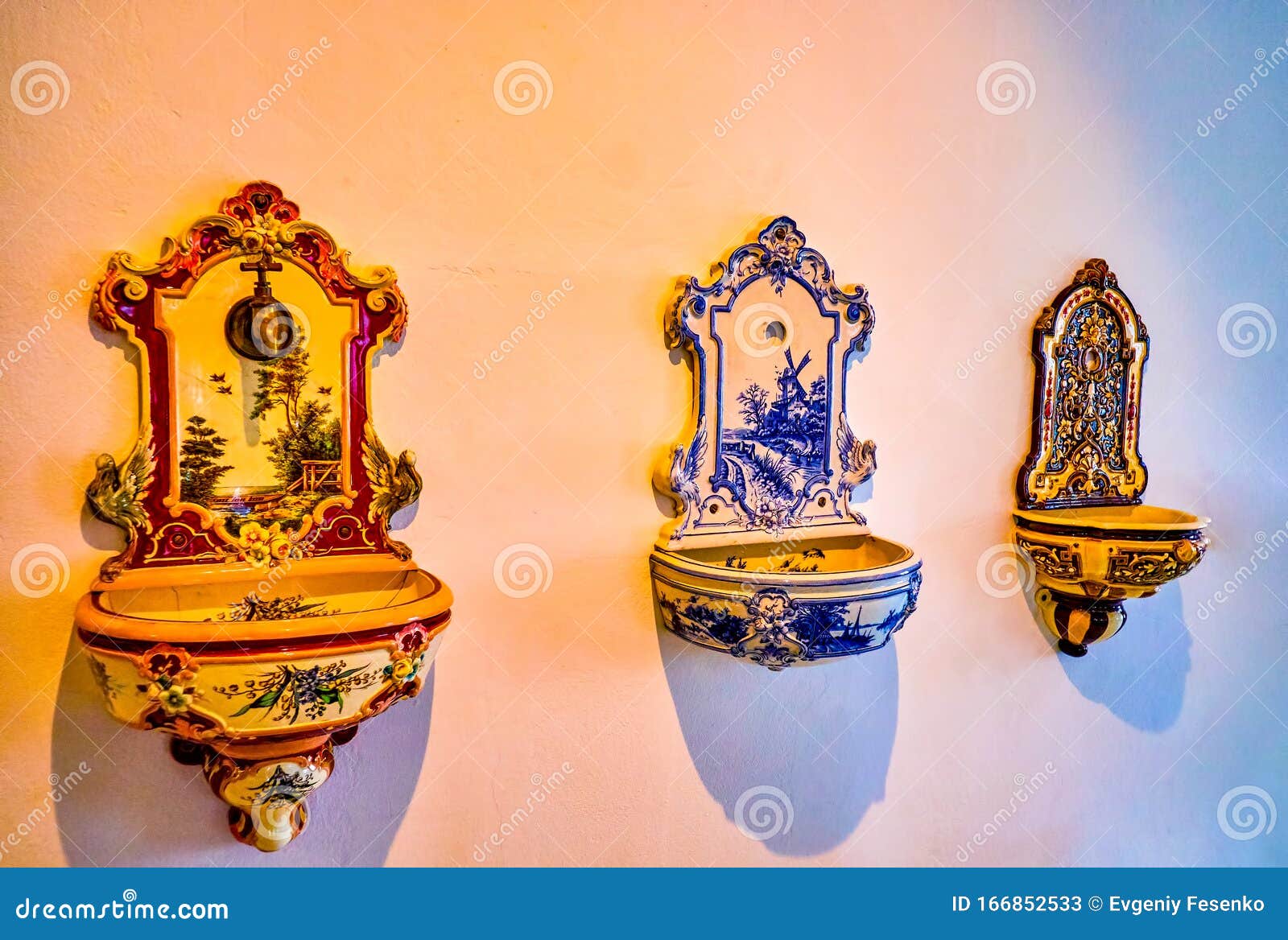 https://mdw-travel-data-us-east-1.s3.amazonaws.com/img/country/Austria/Gmunden-Ceramic-Museum/img_01.jpg