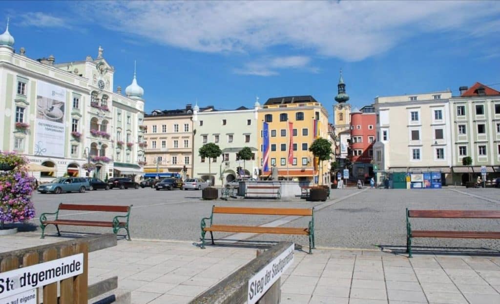 https://mdw-travel-data-us-east-1.s3.amazonaws.com/img/country/Austria/Gmunden-Tramway-Museum/img_02.jpg