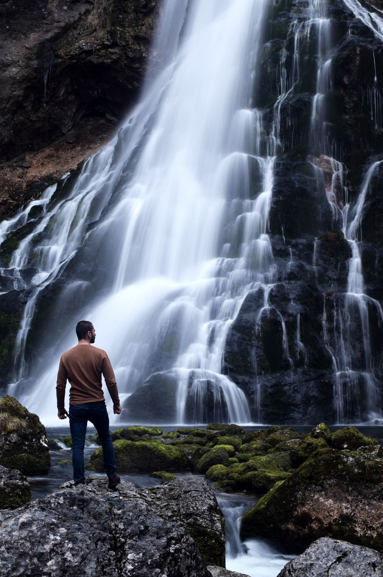 https://mdw-travel-data-us-east-1.s3.amazonaws.com/img/country/Austria/Gollinger-Wasserfall/img_02.jpg