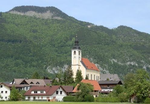 https://mdw-travel-data-us-east-1.s3.amazonaws.com/img/country/Austria/Grunau-im-Almtal/img_01.jpg