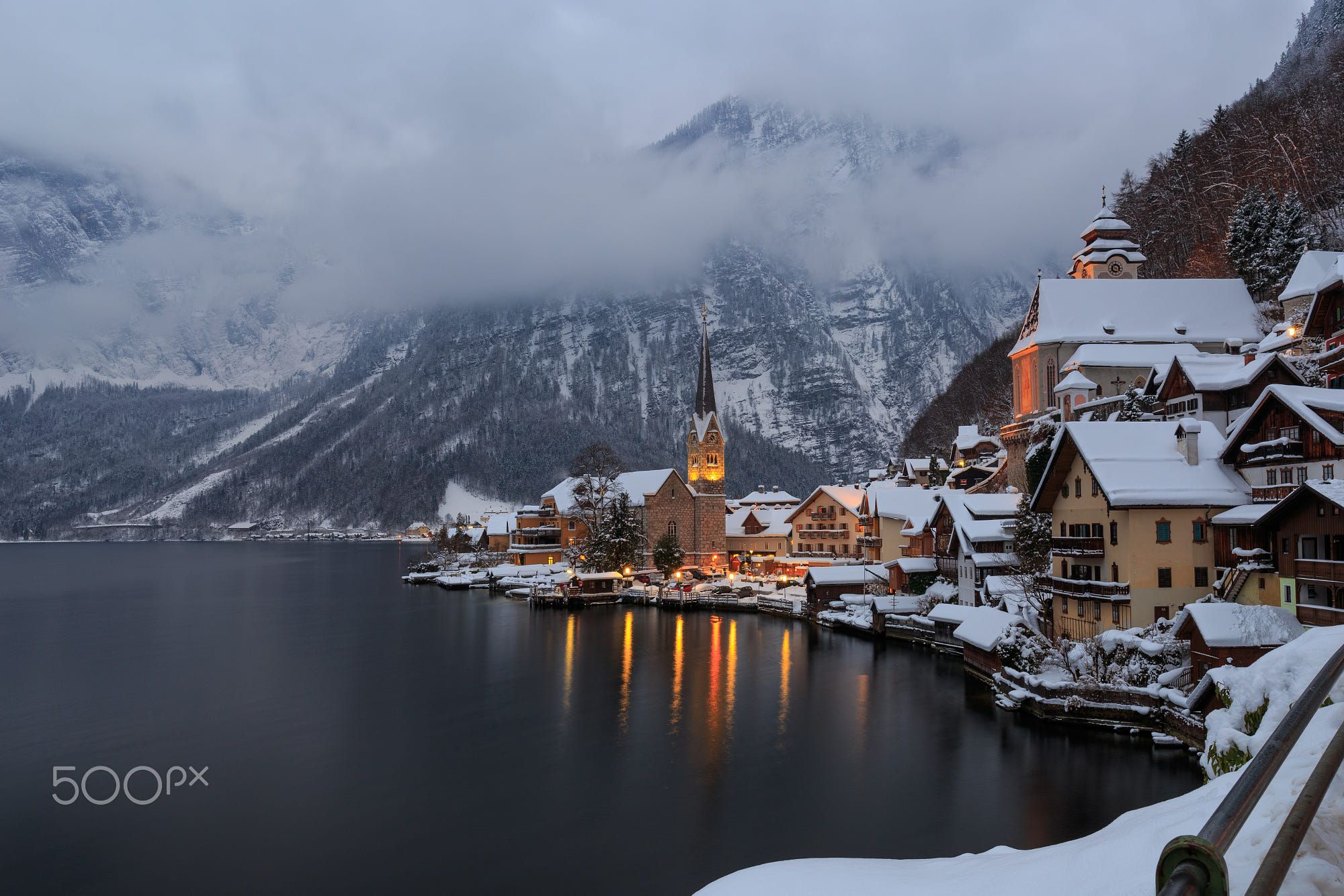 https://mdw-travel-data-us-east-1.s3.amazonaws.com/img/country/Austria/Hallstatt-Dachstein/Salzkammergut-Cultural-Landscape/img_03.jpg