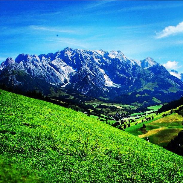 https://mdw-travel-data-us-east-1.s3.amazonaws.com/img/country/Austria/Hochkonig/img_01.jpg
