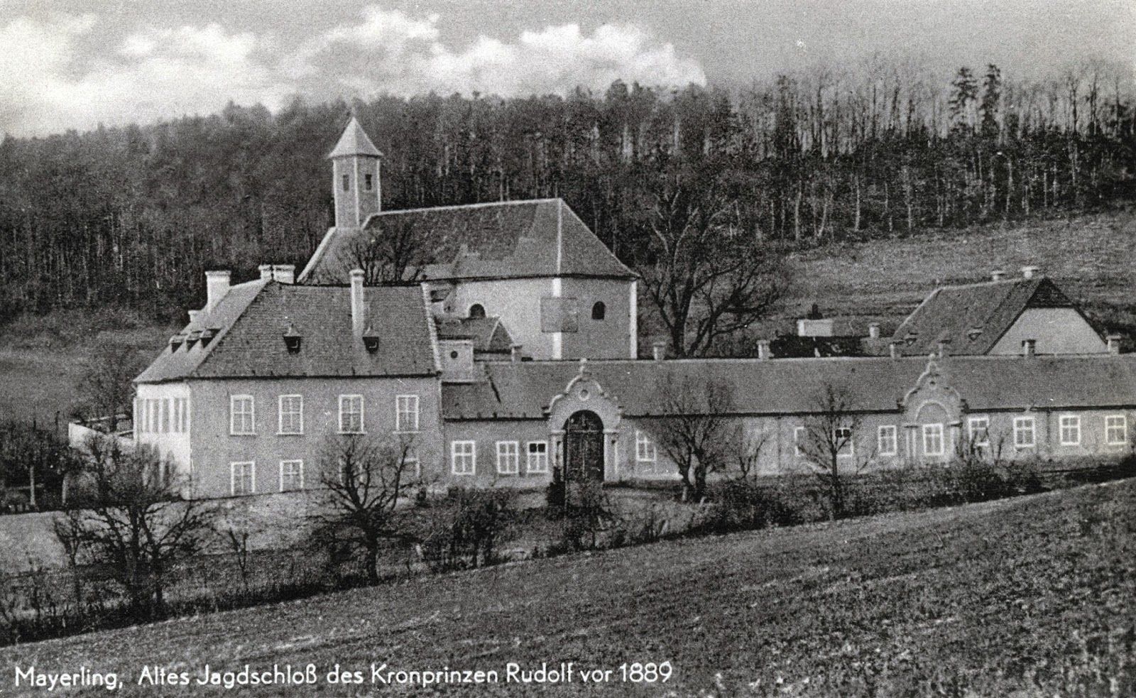 https://mdw-travel-data-us-east-1.s3.amazonaws.com/img/country/Austria/Hunting-Lodge-Mayerling/img_01.jpg
