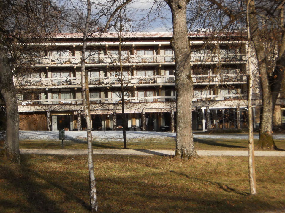 https://mdw-travel-data-us-east-1.s3.amazonaws.com/img/country/Austria/Josefinenhof/img_01.jpg