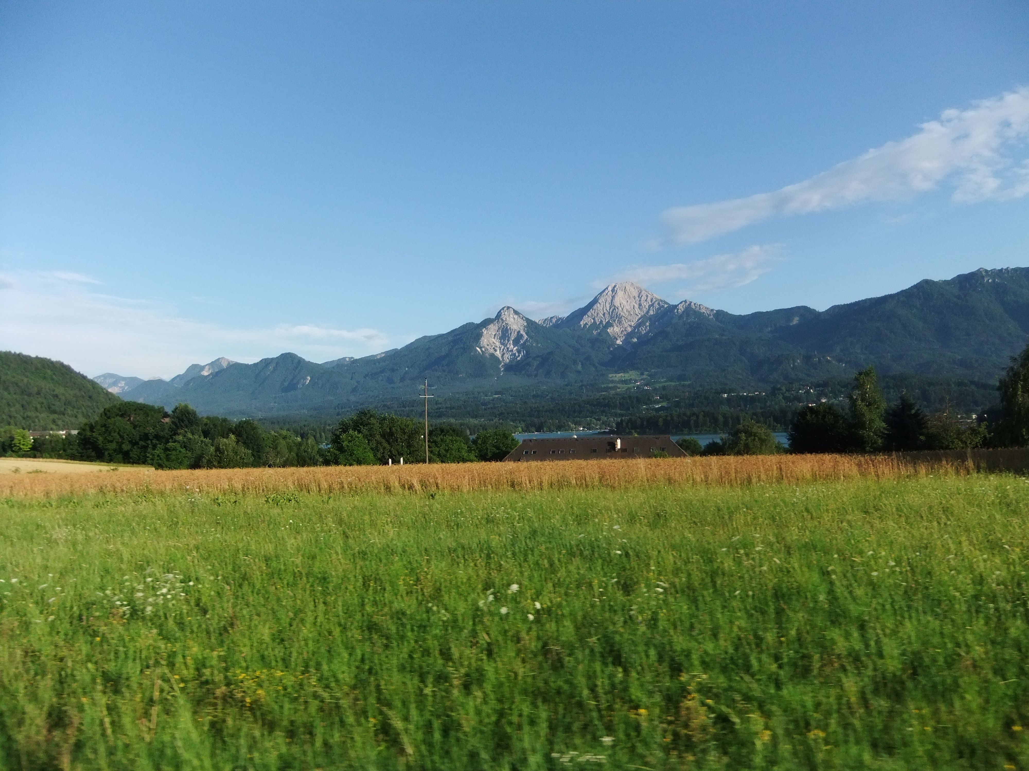 https://mdw-travel-data-us-east-1.s3.amazonaws.com/img/country/Austria/Karawanken/img_00.jpg