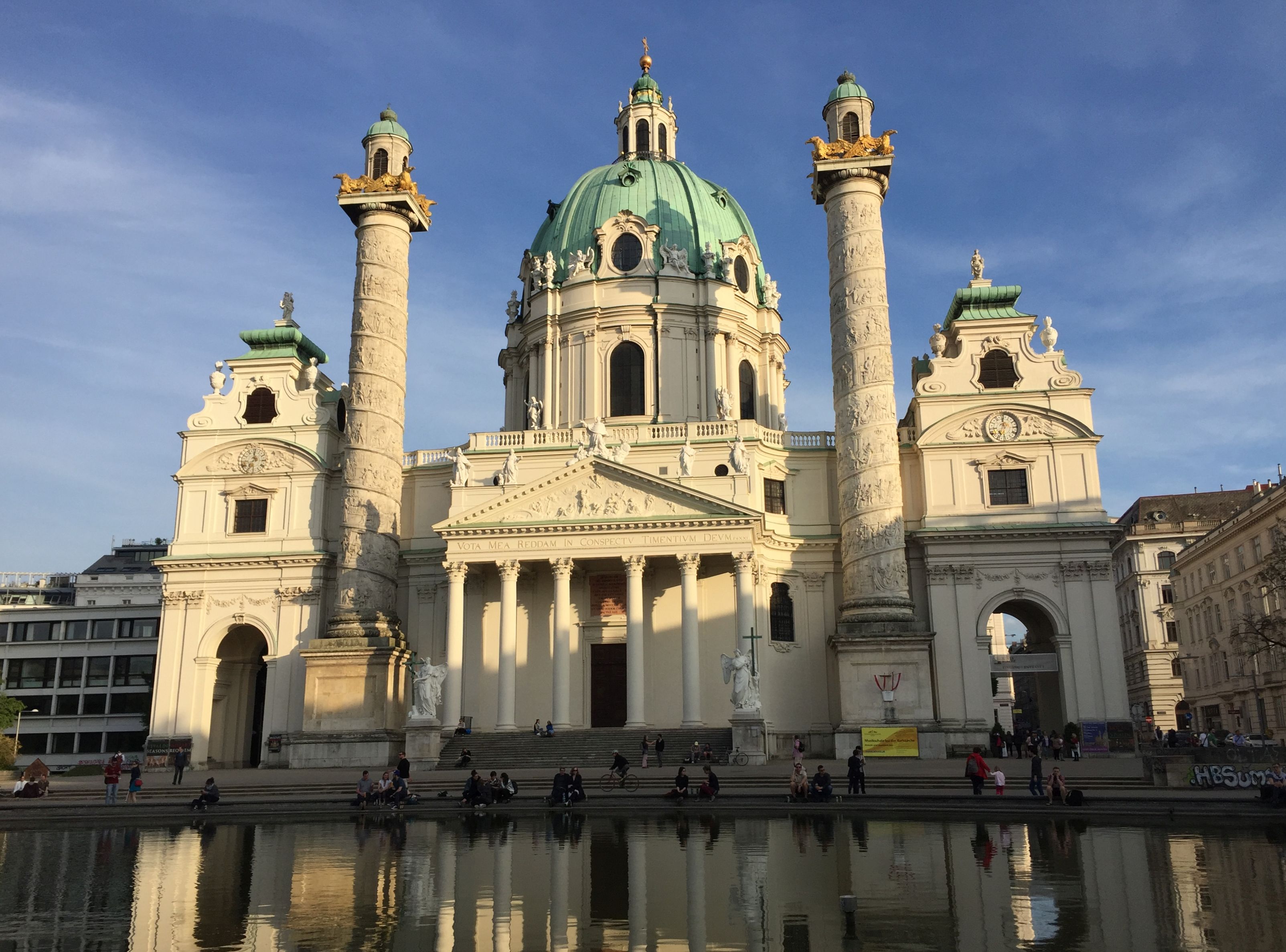 https://mdw-travel-data-us-east-1.s3.amazonaws.com/img/country/Austria/Karlskirche/img_05.jpg