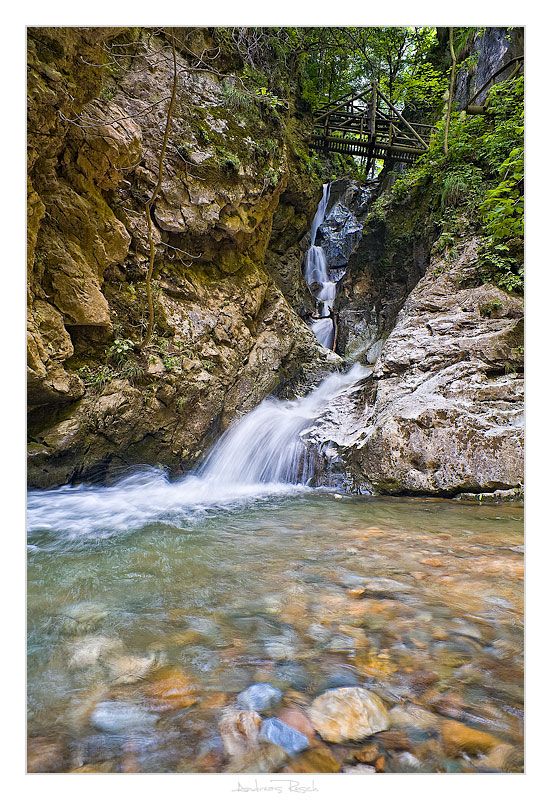https://mdw-travel-data-us-east-1.s3.amazonaws.com/img/country/Austria/Kesselfallklamm/img_03.jpg