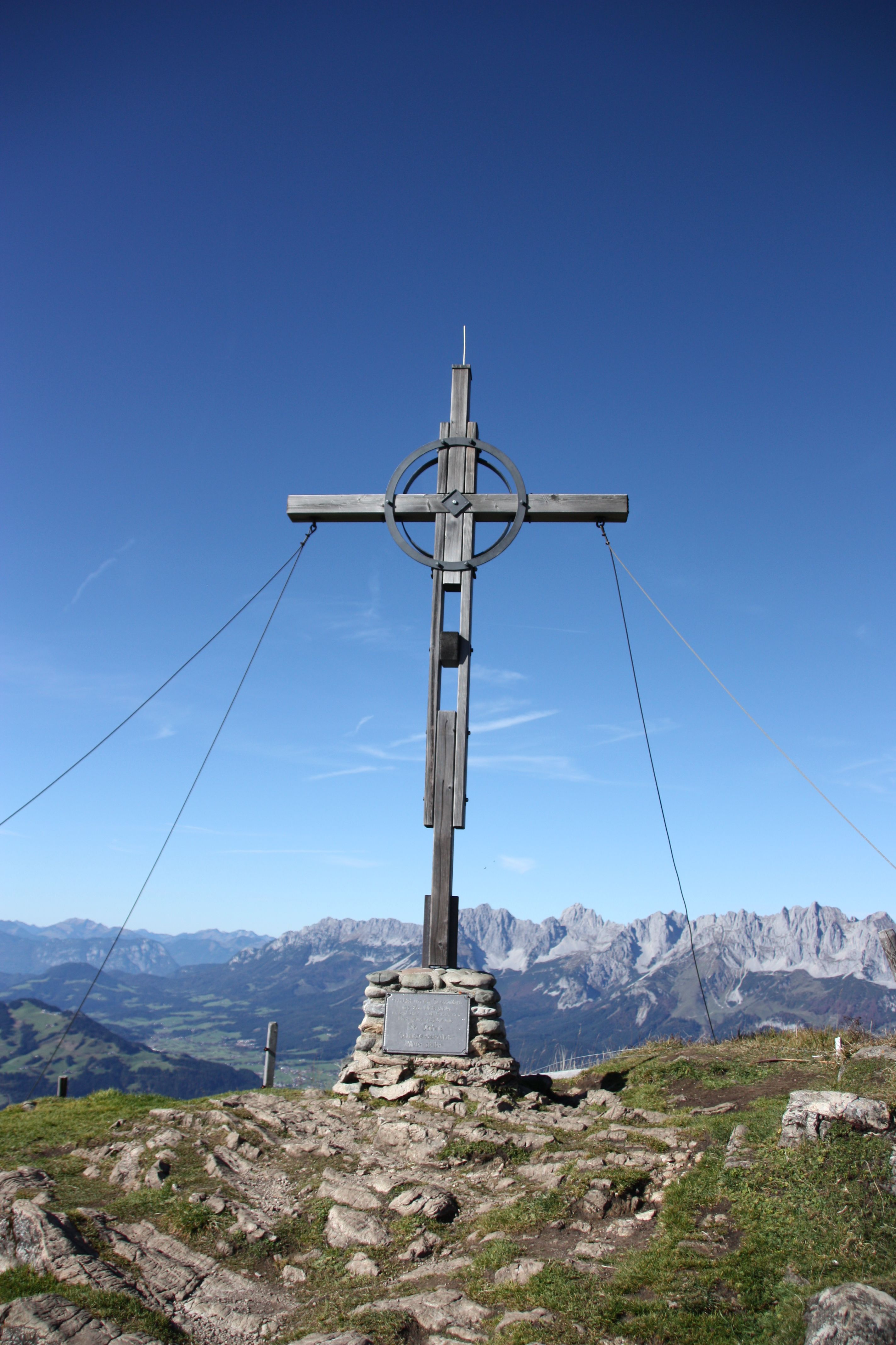 https://mdw-travel-data-us-east-1.s3.amazonaws.com/img/country/Austria/Kitzbuheler-Horn/img_03.jpg