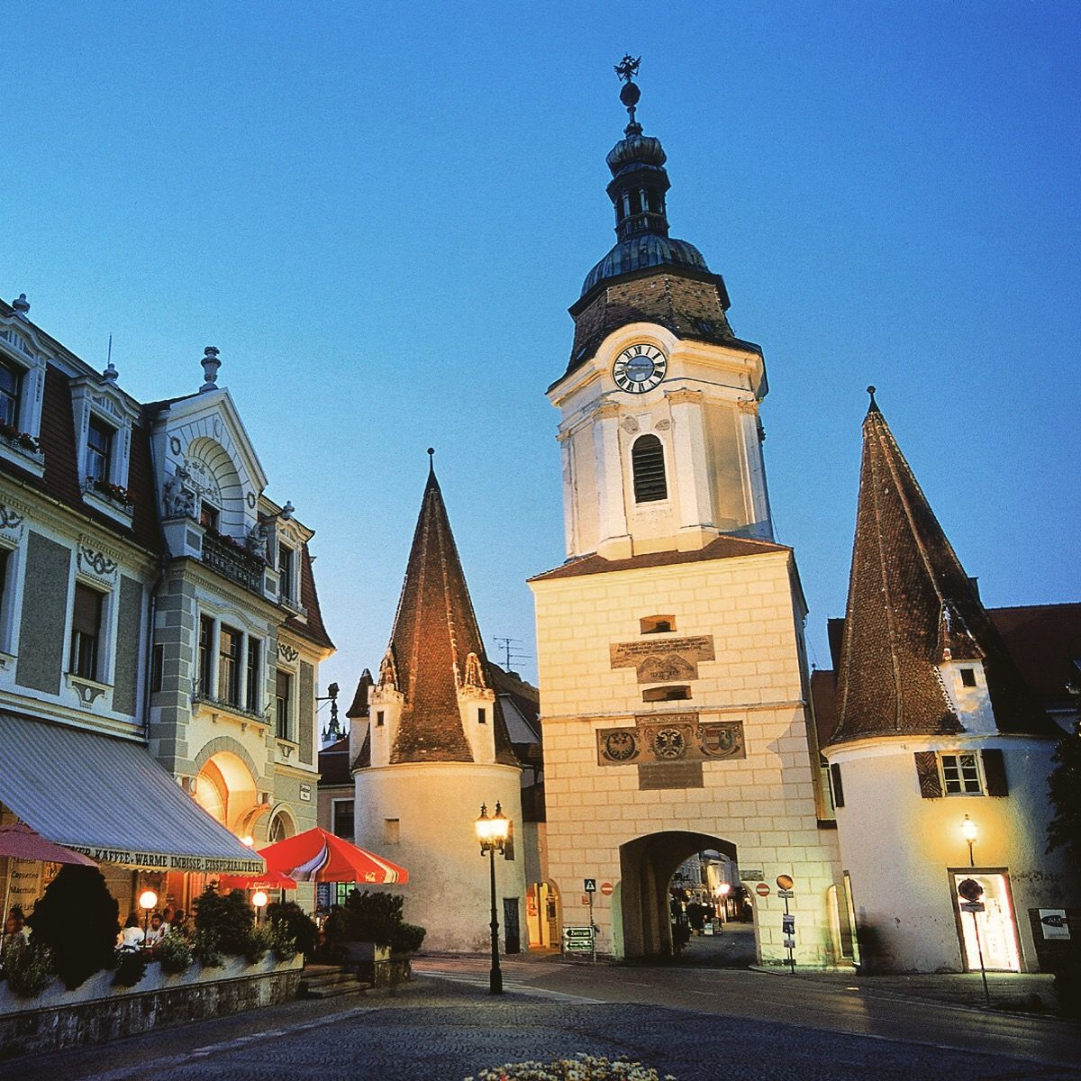 https://mdw-travel-data-us-east-1.s3.amazonaws.com/img/country/Austria/Krems-Maritime-Museum/img_03.jpg