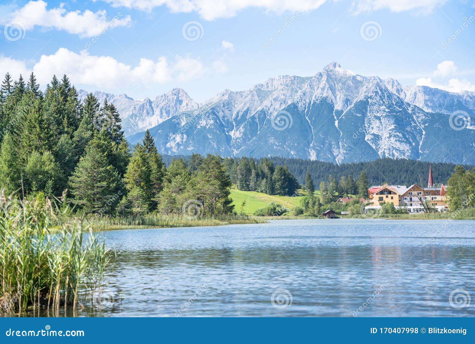 https://mdw-travel-data-us-east-1.s3.amazonaws.com/img/country/Austria/Lake-Wildsee-Seefeld/img_03.jpg