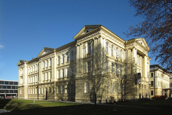 https://mdw-travel-data-us-east-1.s3.amazonaws.com/img/country/Austria/Landesmuseum-Karnten/img_03.jpg