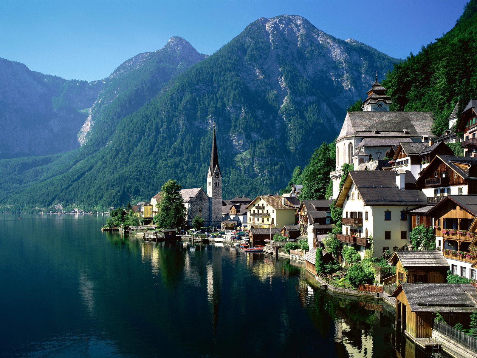 https://mdw-travel-data-us-east-1.s3.amazonaws.com/img/country/Austria/Lechnerberg/img_03.jpg