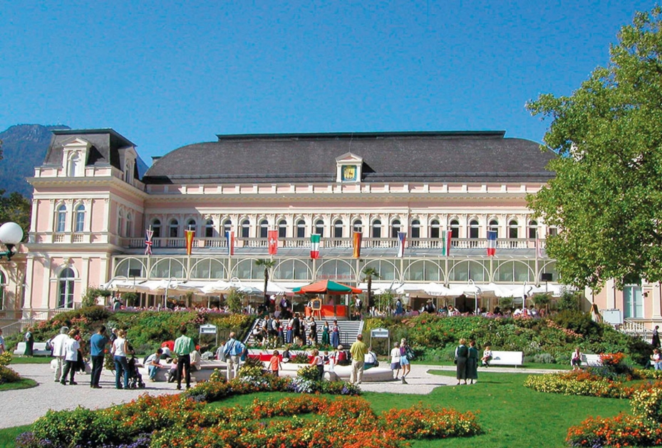 https://mdw-travel-data-us-east-1.s3.amazonaws.com/img/country/Austria/Lehar-Festival/img_02.jpg
