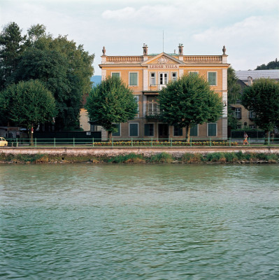 https://mdw-travel-data-us-east-1.s3.amazonaws.com/img/country/Austria/Lehar-Villa/img_02.jpg