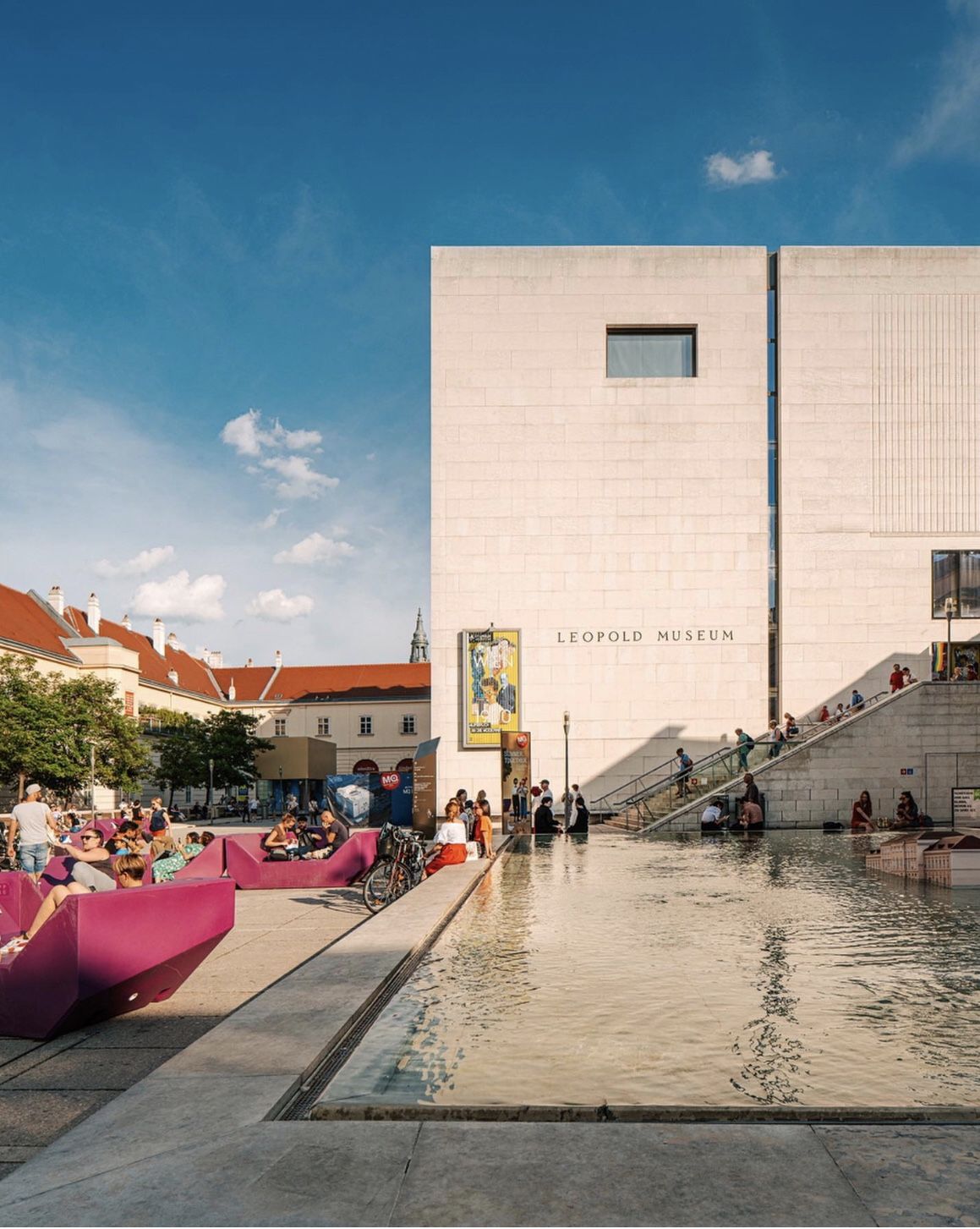 https://mdw-travel-data-us-east-1.s3.amazonaws.com/img/country/Austria/Leopold-Museum/img_01.jpg