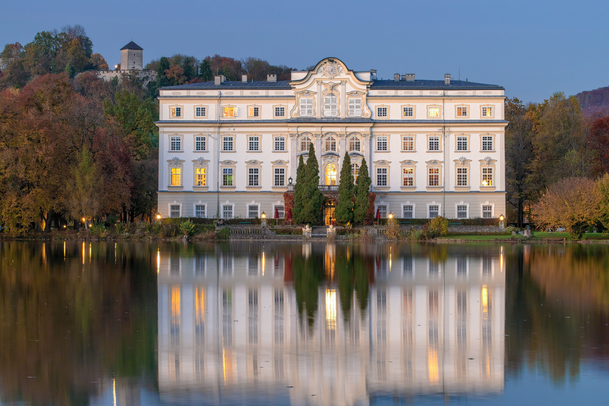 https://mdw-travel-data-us-east-1.s3.amazonaws.com/img/country/Austria/Leopoldskron-Castle/img_01.jpg