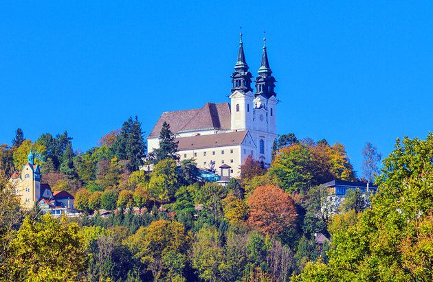 https://mdw-travel-data-us-east-1.s3.amazonaws.com/img/country/Austria/Linz/img_05.jpg