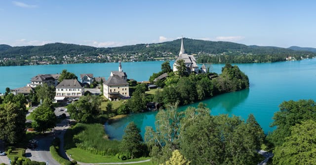 https://mdw-travel-data-us-east-1.s3.amazonaws.com/img/country/Austria/Maria-Worth/img_01.jpg