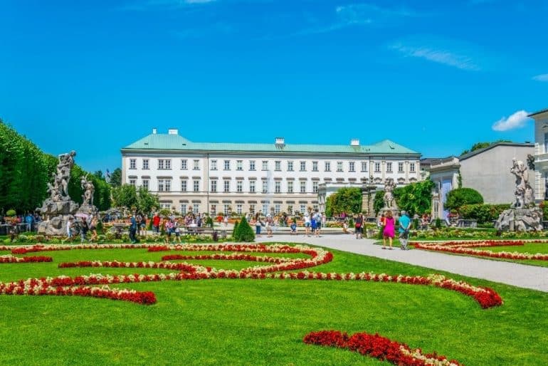 https://mdw-travel-data-us-east-1.s3.amazonaws.com/img/country/Austria/Mirabell-Palace-and-Gardens/img_03.jpg
