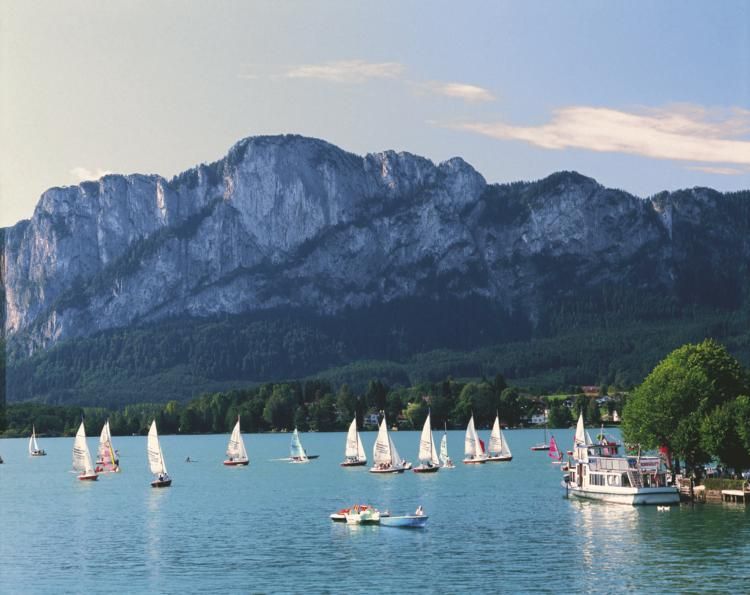 https://mdw-travel-data-us-east-1.s3.amazonaws.com/img/country/Austria/Mondsee/img_01.jpg