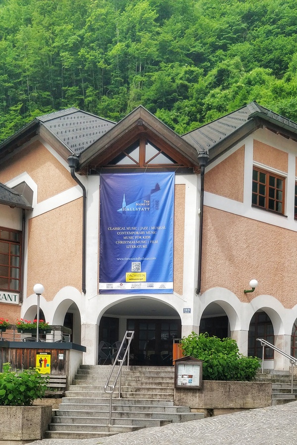 https://mdw-travel-data-us-east-1.s3.amazonaws.com/img/country/Austria/Museum-Hallstatt/img_01.jpg