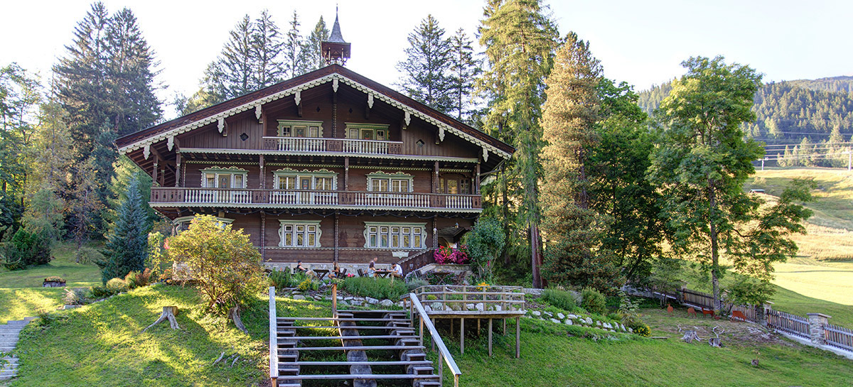 https://mdw-travel-data-us-east-1.s3.amazonaws.com/img/country/Austria/Museum-Museum-St-Anton-am-Arlberg/img_02.jpg