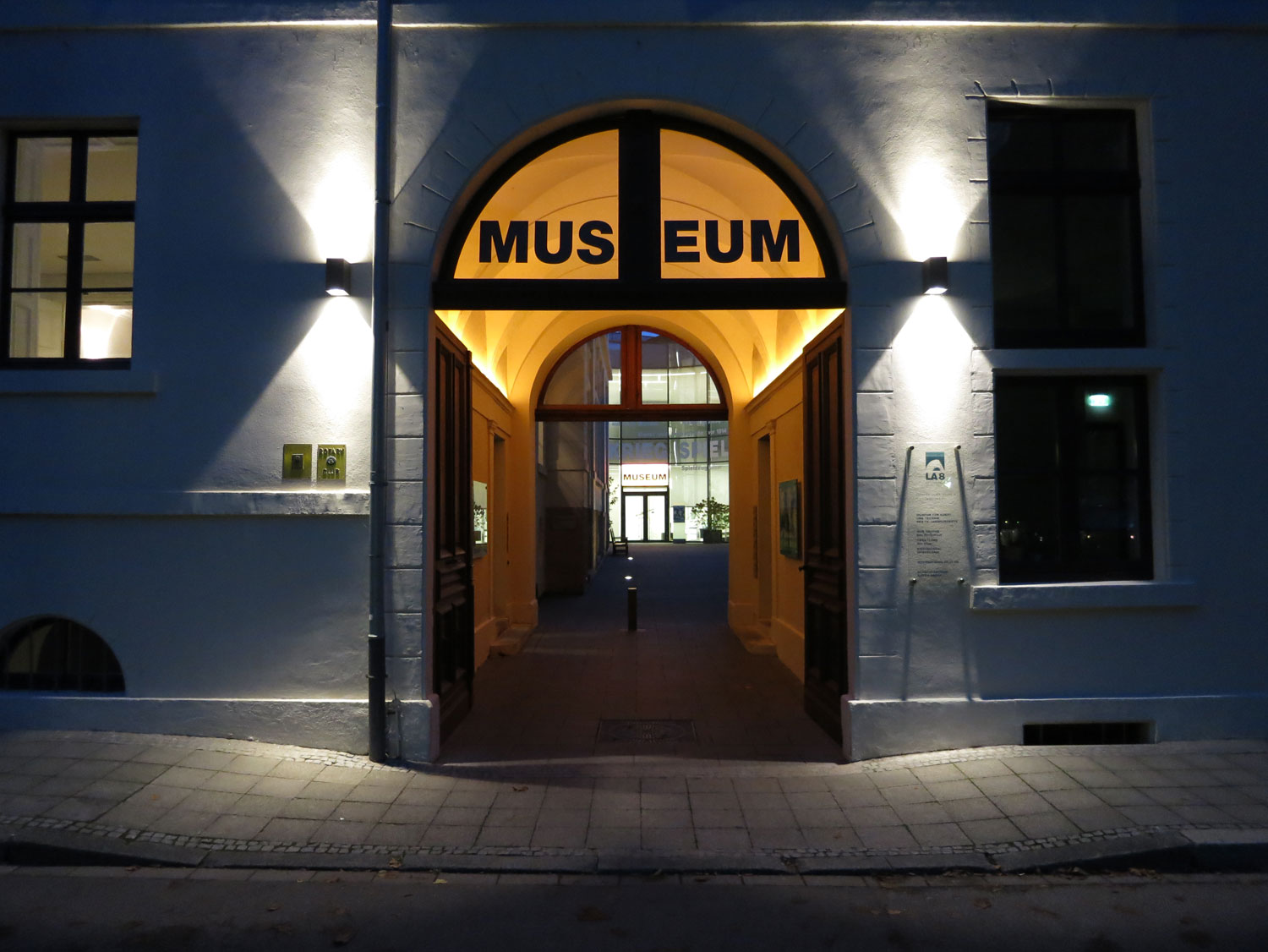 https://mdw-travel-data-us-east-1.s3.amazonaws.com/img/country/Austria/Museum-Rollett-Museum-Baden/img_02.jpg