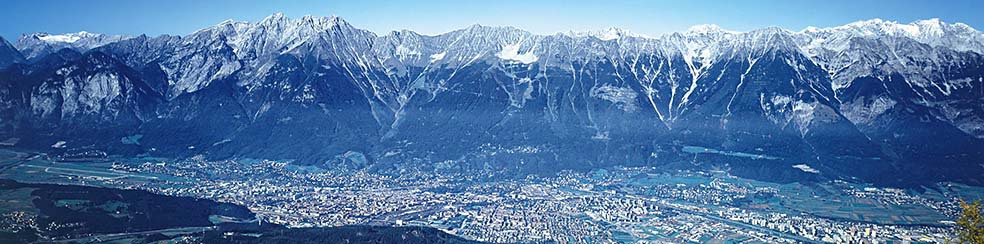 https://mdw-travel-data-us-east-1.s3.amazonaws.com/img/country/Austria/Nordkette-Cable-Car/img_01.jpg