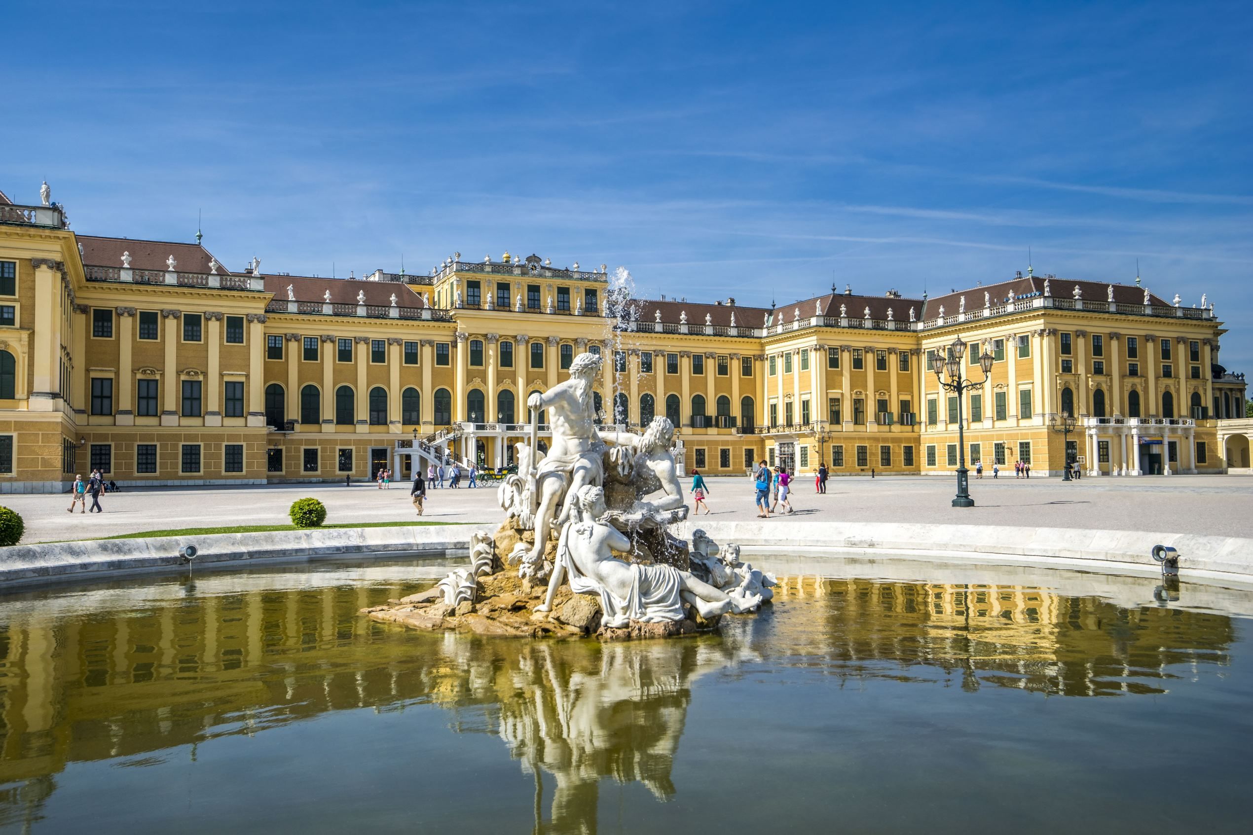 https://mdw-travel-data-us-east-1.s3.amazonaws.com/img/country/Austria/Postlingberg-Schloss/img_02.jpg