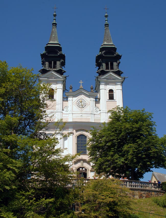 https://mdw-travel-data-us-east-1.s3.amazonaws.com/img/country/Austria/Postlingbergkirche/img_03.jpg