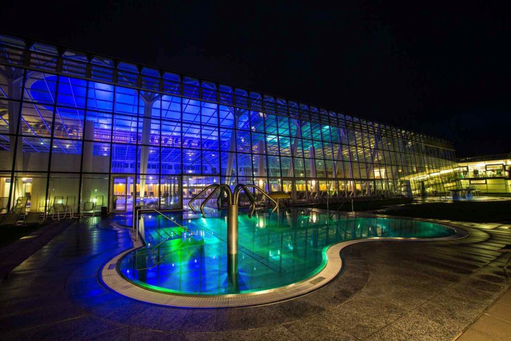 https://mdw-travel-data-us-east-1.s3.amazonaws.com/img/country/Austria/Romertherme-Baden/img_01.jpg