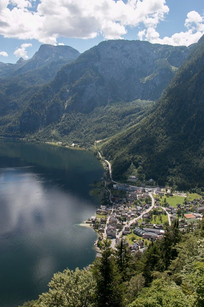 https://mdw-travel-data-us-east-1.s3.amazonaws.com/img/country/Austria/Salt-Mountain/img_02.jpg