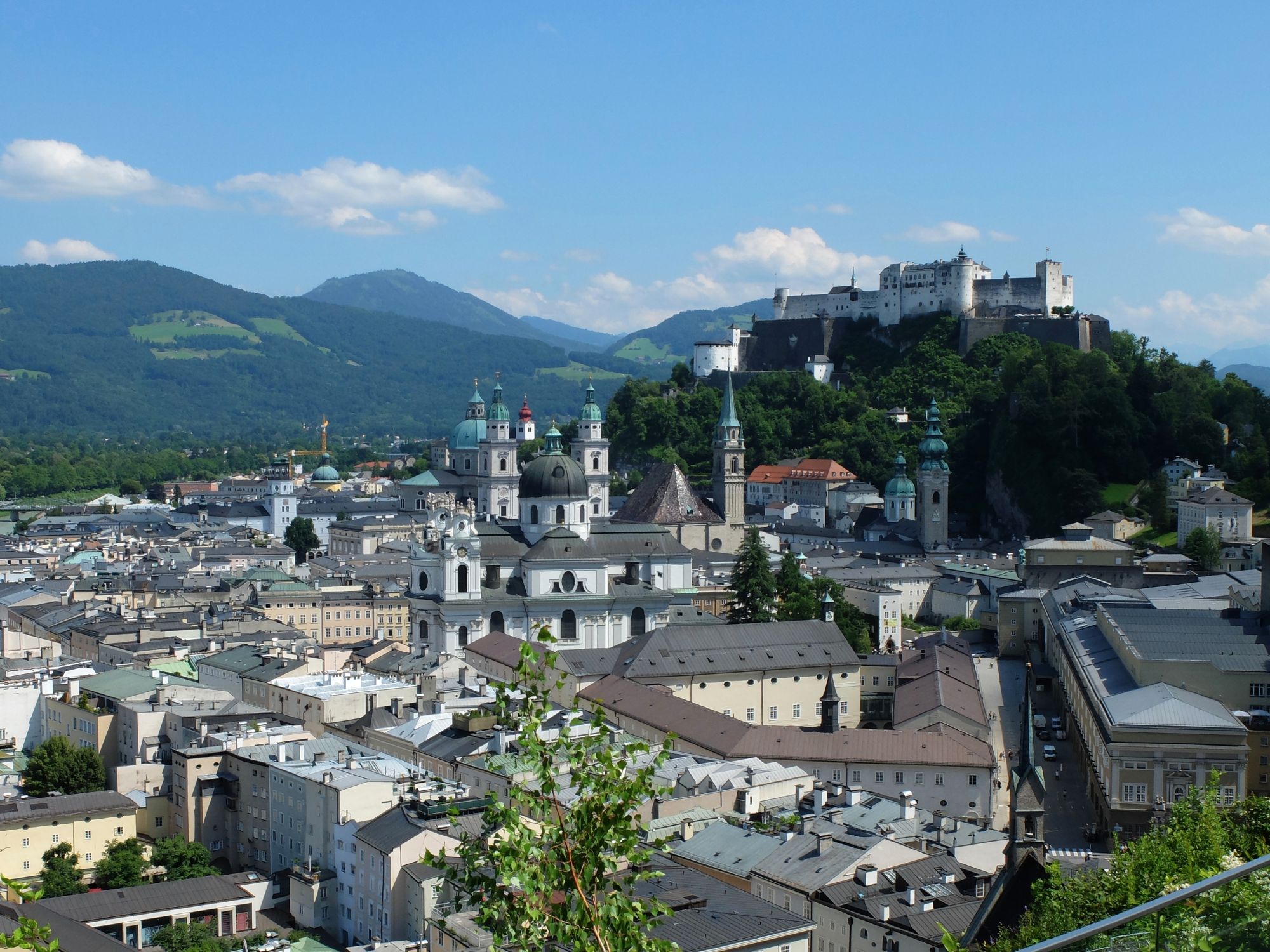 https://mdw-travel-data-us-east-1.s3.amazonaws.com/img/country/Austria/Salzburg-Modern-Art-Museum---Monchsberg/img_03.jpg