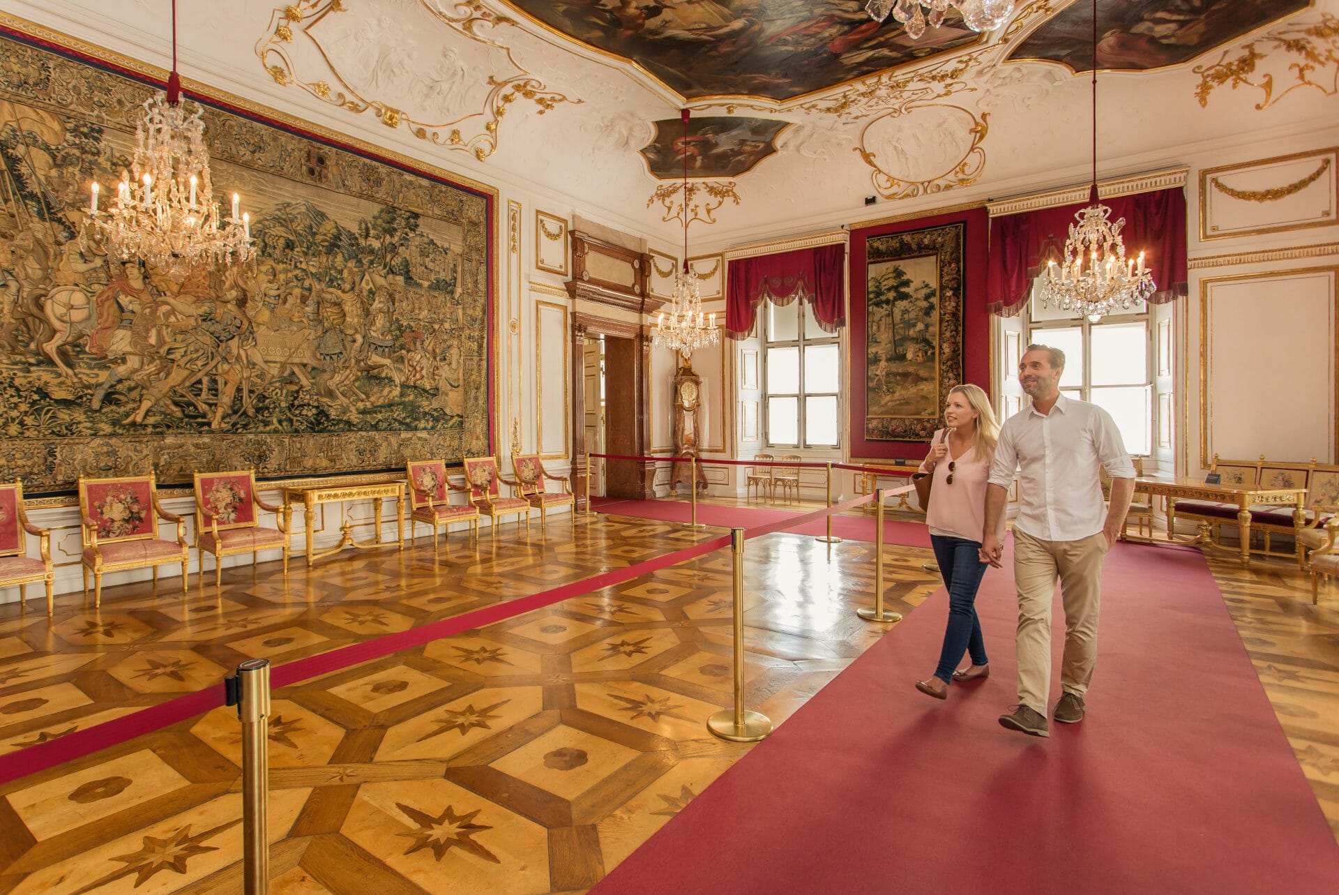 https://mdw-travel-data-us-east-1.s3.amazonaws.com/img/country/Austria/Salzburg-Museum/img_02.jpg