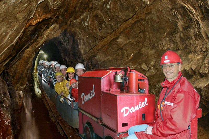 https://mdw-travel-data-us-east-1.s3.amazonaws.com/img/country/Austria/Schwaz-Silver-Mine/img_03.jpg