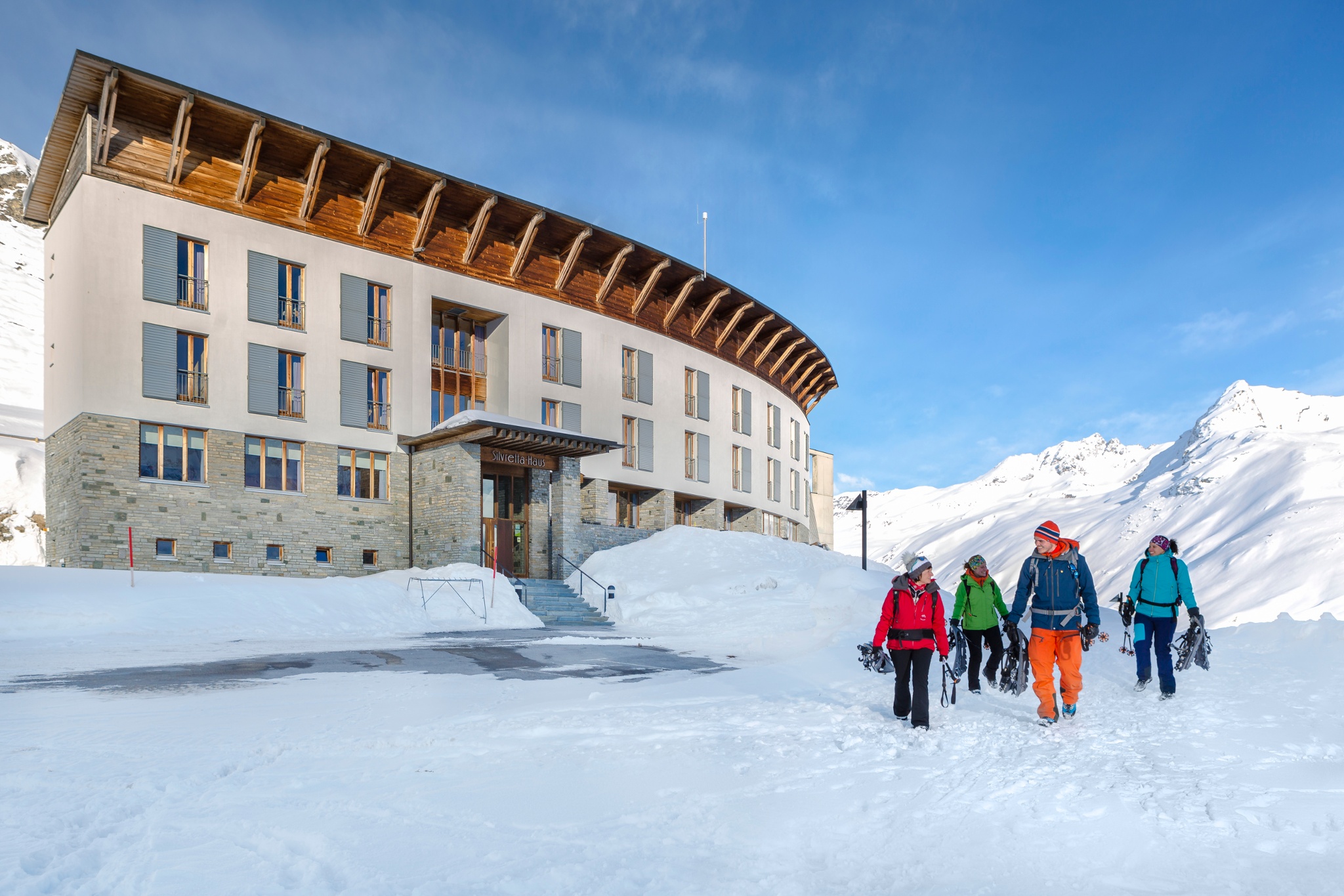 https://mdw-travel-data-us-east-1.s3.amazonaws.com/img/country/Austria/Silvretta-Bielerhohe/img_01.jpg