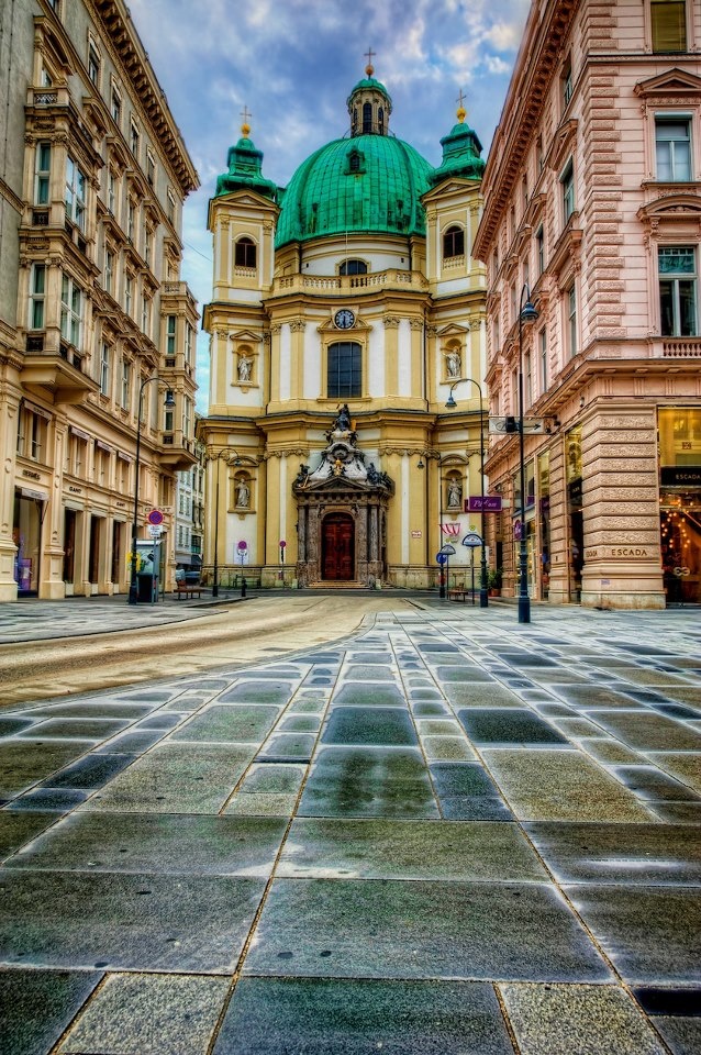 https://mdw-travel-data-us-east-1.s3.amazonaws.com/img/country/Austria/St-Peters-Church/img_02.jpg