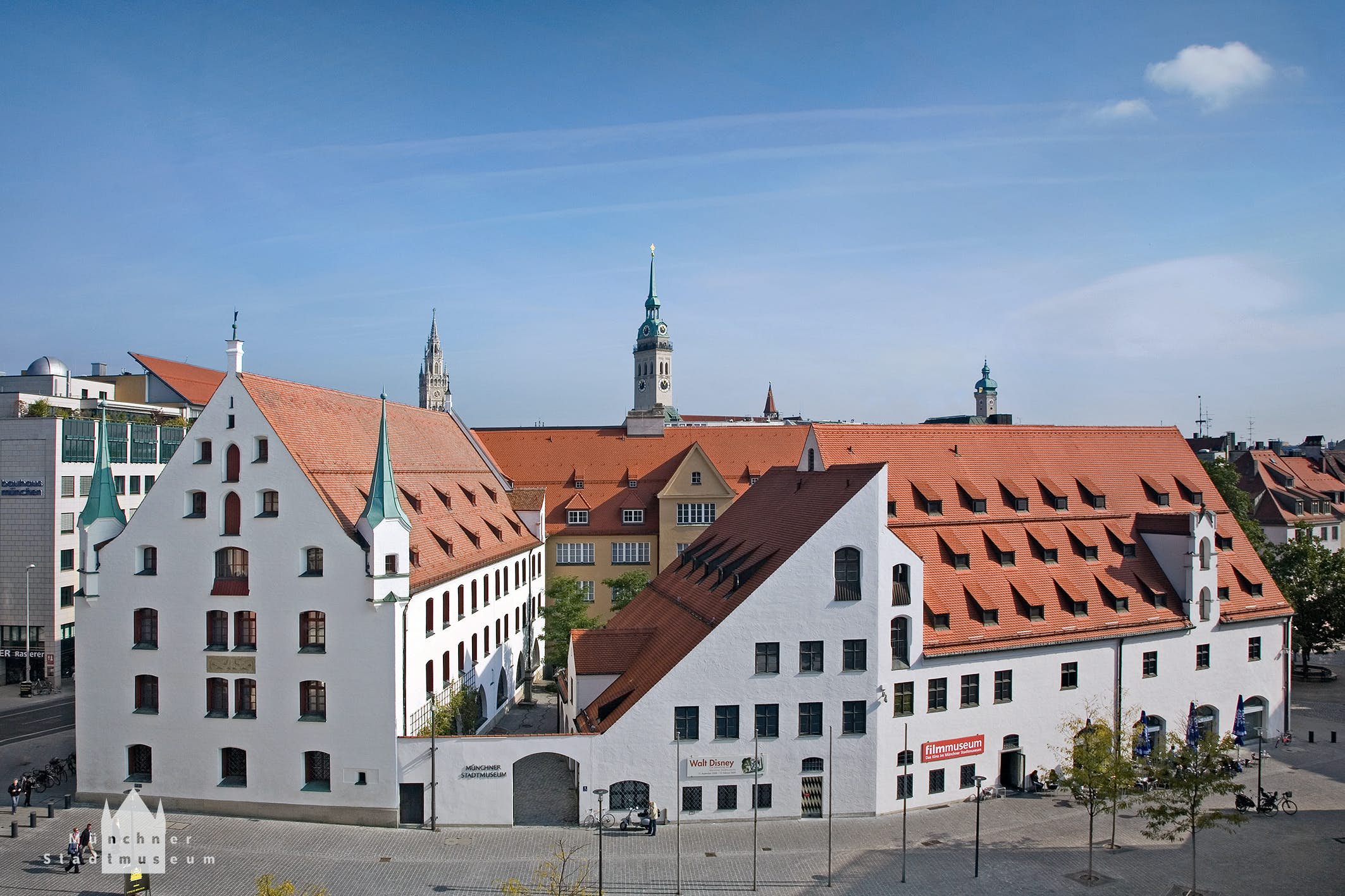 https://mdw-travel-data-us-east-1.s3.amazonaws.com/img/country/Austria/Stadtmuseum-Dornbirn/img_03.jpg