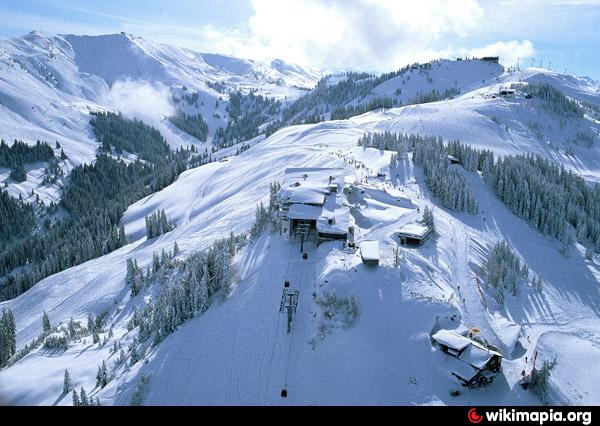 https://mdw-travel-data-us-east-1.s3.amazonaws.com/img/country/Austria/Streif/img_03.jpg