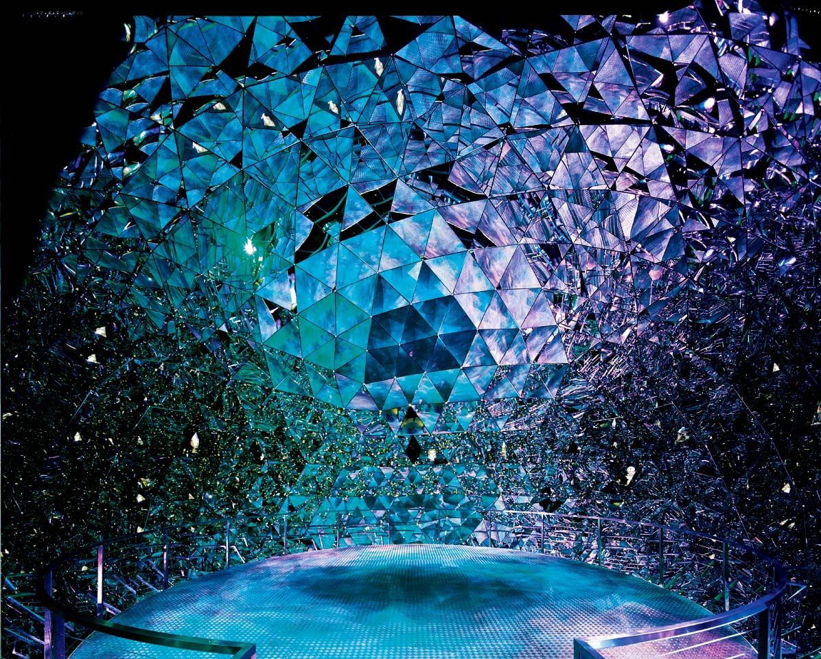 https://mdw-travel-data-us-east-1.s3.amazonaws.com/img/country/Austria/Swarovski-Kristallwelten/img_04.jpg
