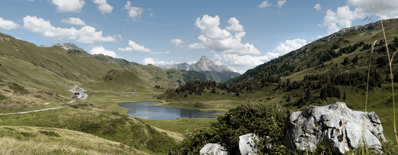 https://mdw-travel-data-us-east-1.s3.amazonaws.com/img/country/Austria/Tannberg/img_01.jpg