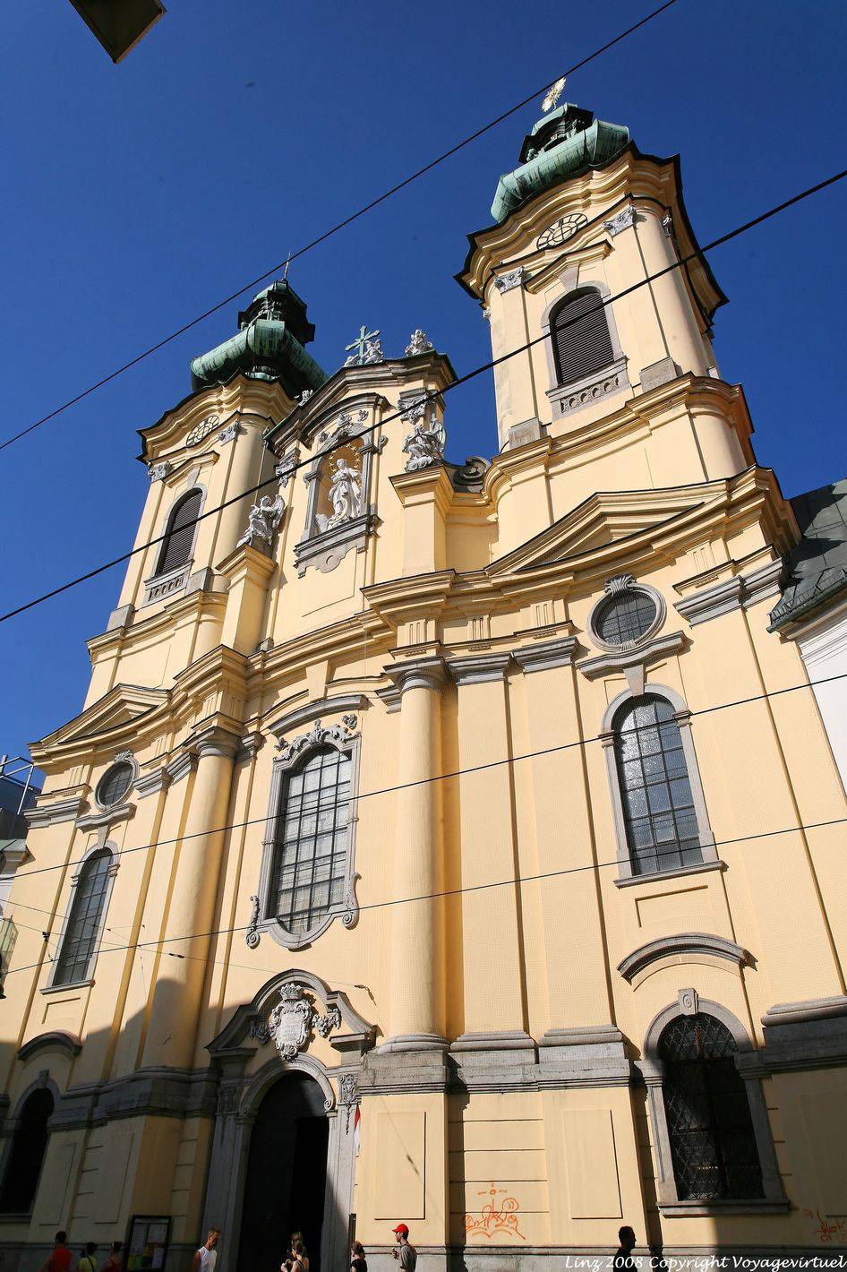 https://mdw-travel-data-us-east-1.s3.amazonaws.com/img/country/Austria/Ursulinenkirche/img_02.jpg