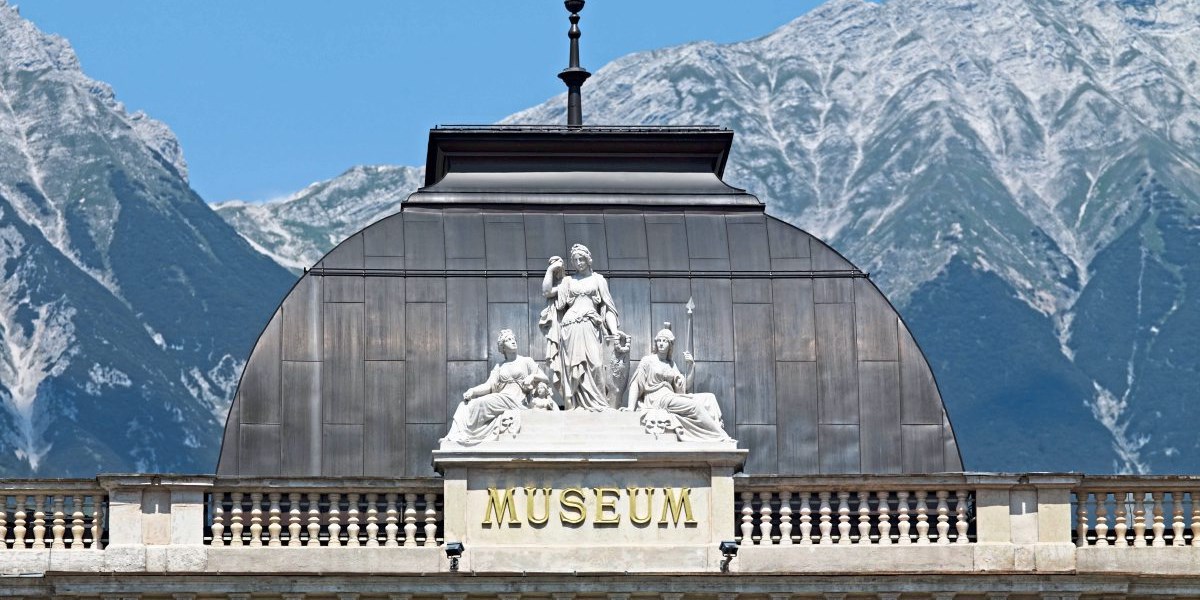 https://mdw-travel-data-us-east-1.s3.amazonaws.com/img/country/Austria/Villa-Ferdinandeum/img_02.jpg