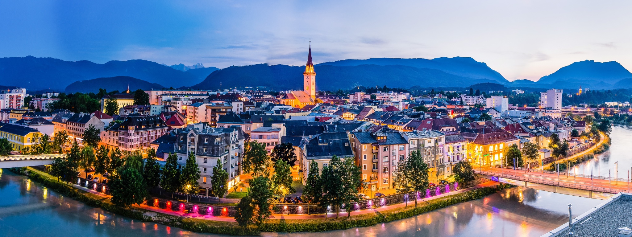 https://mdw-travel-data-us-east-1.s3.amazonaws.com/img/country/Austria/Villach-Old-Town/img_02.jpg