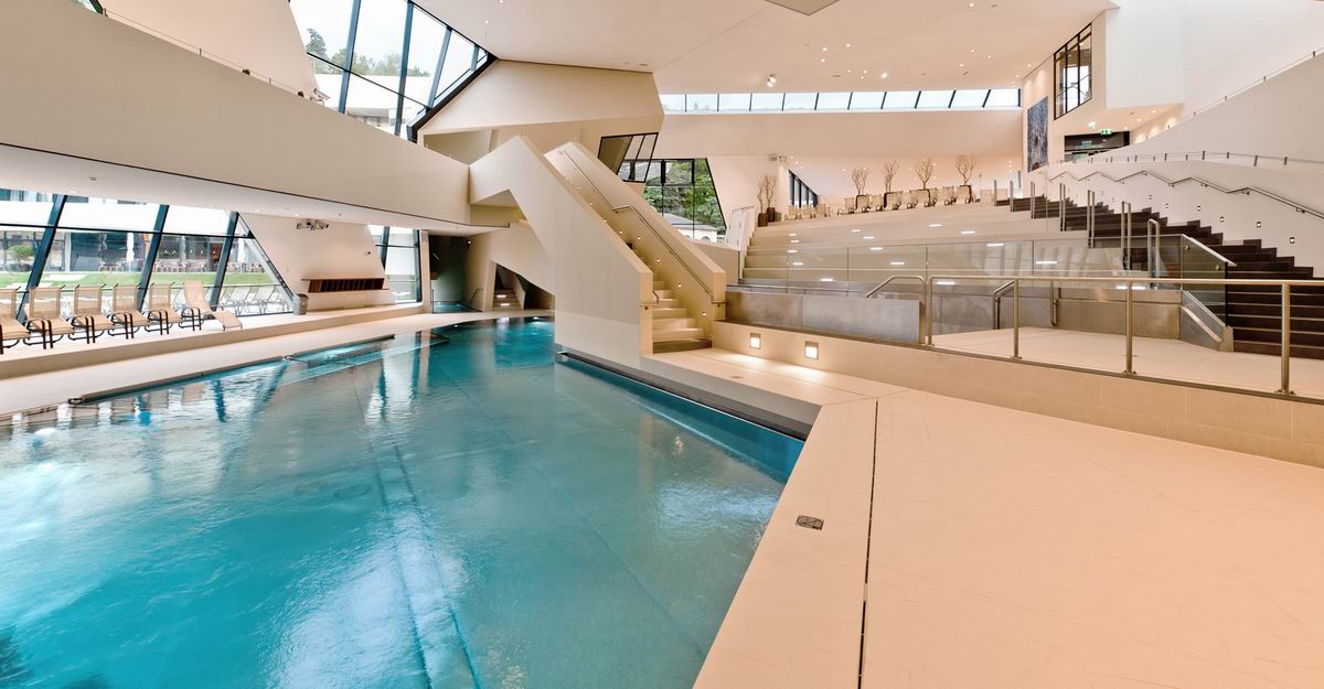 https://mdw-travel-data-us-east-1.s3.amazonaws.com/img/country/Austria/Villach-Warmbad---Thermal-Spa/img_03.jpg