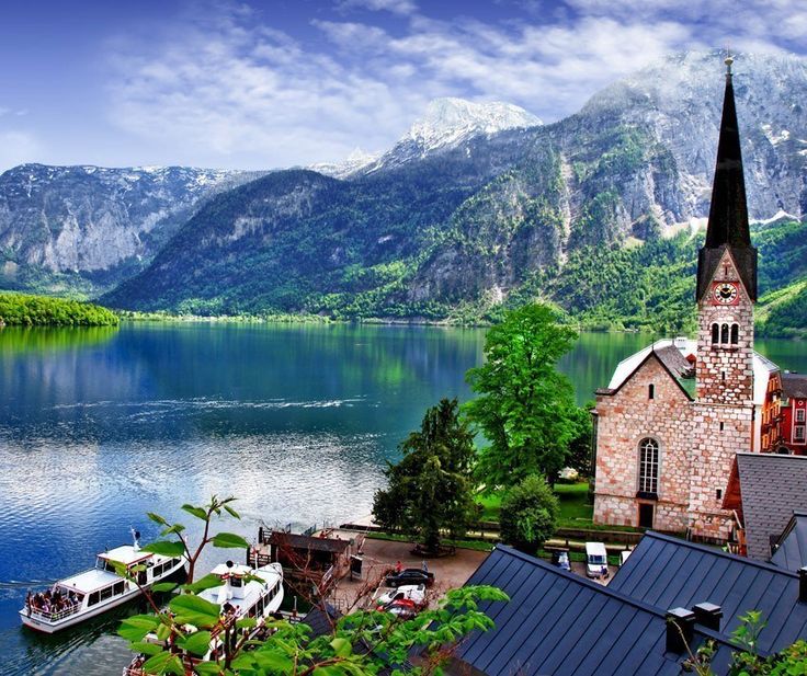 https://mdw-travel-data-us-east-1.s3.amazonaws.com/img/country/Austria/World-Heritage-View/img_01.jpg