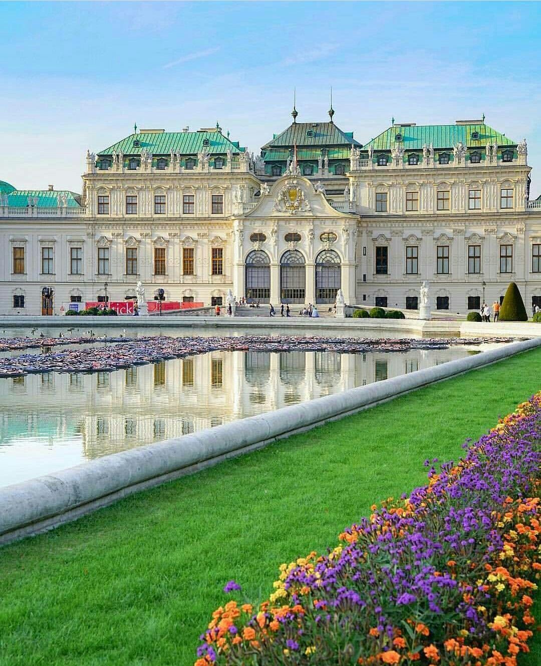https://mdw-travel-data-us-east-1.s3.amazonaws.com/img/country/Austria/Ysper-Castle/img_00.jpg