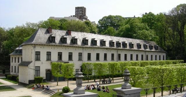 https://mdw-travel-data-us-east-1.s3.amazonaws.com/img/country/Belgium/Abbaye-de-la-Cambre/img_02.jpg