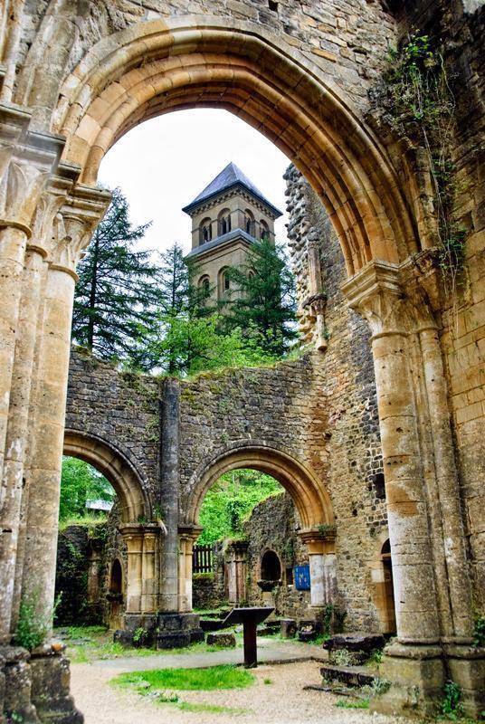 https://mdw-travel-data-us-east-1.s3.amazonaws.com/img/country/Belgium/Abbey-Notre-Dame-of-Orval/img_00.jpg
