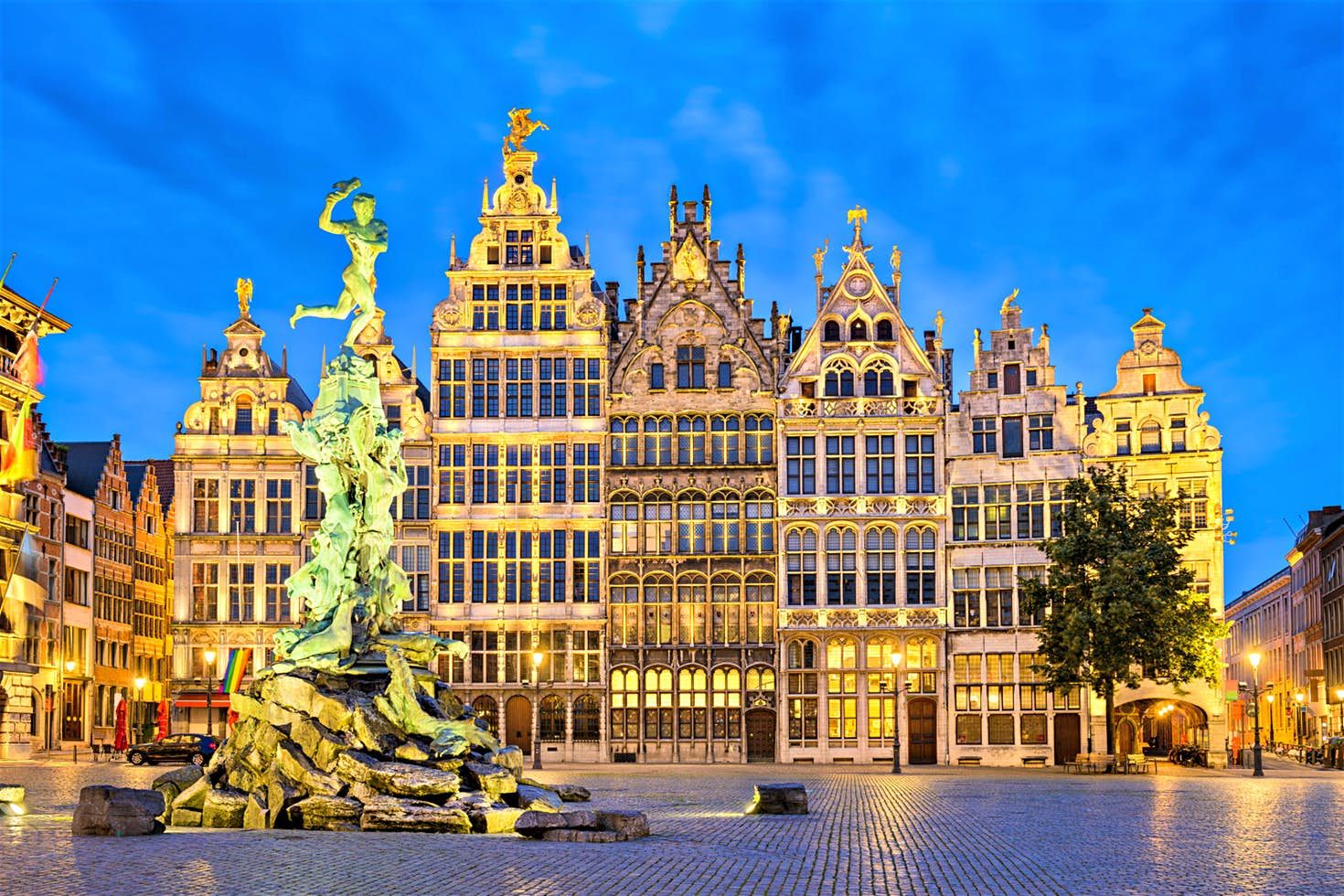 https://mdw-travel-data-us-east-1.s3.amazonaws.com/img/country/Belgium/Antwerp-City-Hall/img_02.jpg